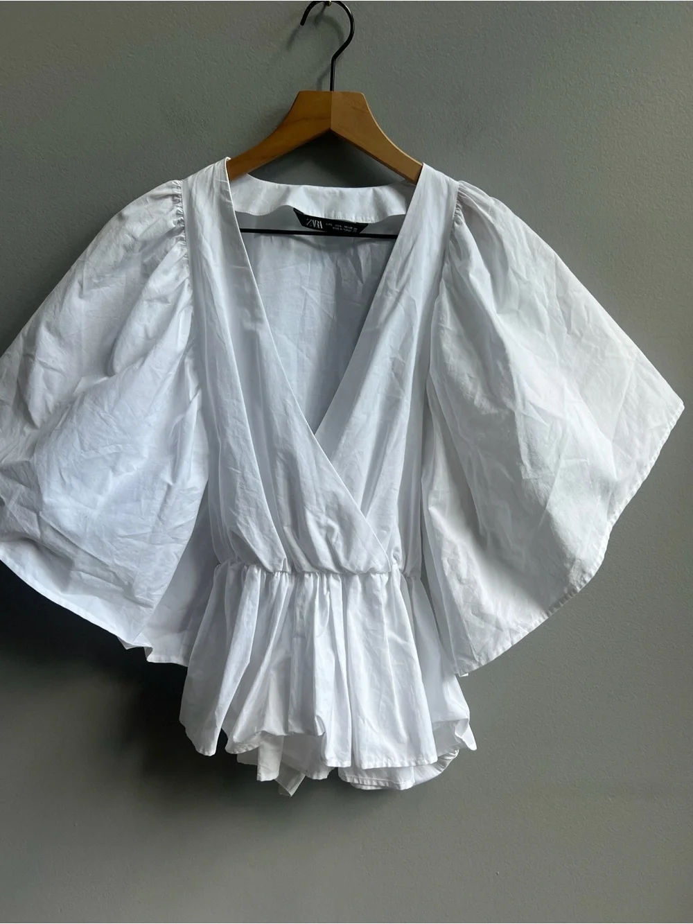 Zara White V-Neck Peplum Puff-Sleeve Blouse 100% Cotton Size Large